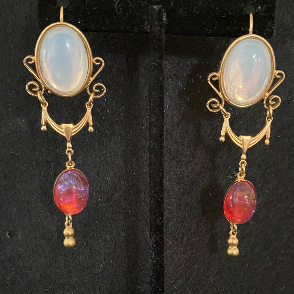 Kirks Folly’s earrings